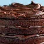 «Шоколадный» торт с кэробом